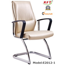 Modern Hotel Leather Office Arm Arm Mobília cadeira de reunião (E2012-1)
